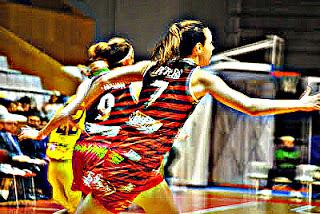 Haley Peters congela el tiempo Haley Peters congela el tiempo