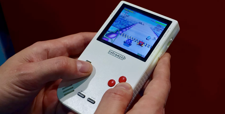 Se anuncia una Game Boy renovada para agosto, la Super Retro Boy Se anuncia una Game Boy renovada para agosto, la Super Retro Boy