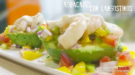 Aguacates con Langostinos y pebre chileno Aguacates con Langostinos y pebre chileno