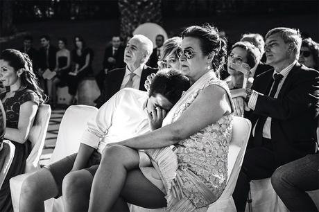 niño-madre-emocion-ceremonia-fotografo-boda-zaragoza