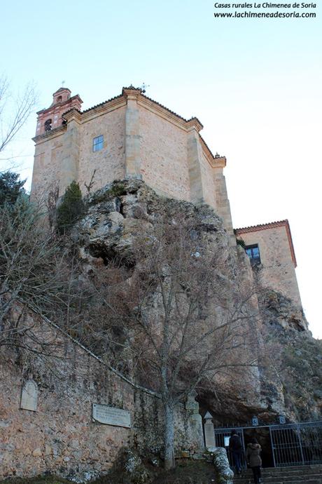 Soria y Tierras Altas: San Pedro Manrique, Ruta de las Icnitas, Acebal de la Garagüeta soria ermita san saturio