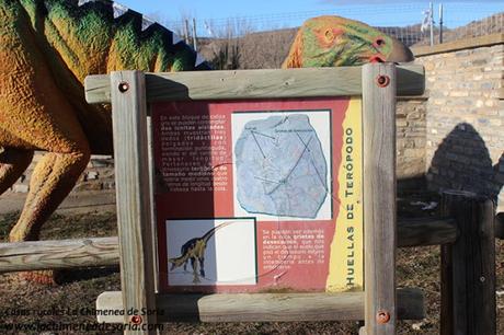 Soria y Tierras Altas: San Pedro Manrique, Ruta de las Icnitas, Acebal de la Garagüeta villar del rio cartel aula paleontologica