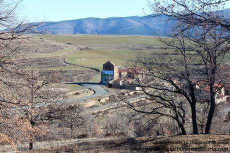 Soria y Tierras Altas: San Pedro Manrique, Ruta de las Icnitas, Acebal de la Garagüeta bretun iglesia mural numanguerrix