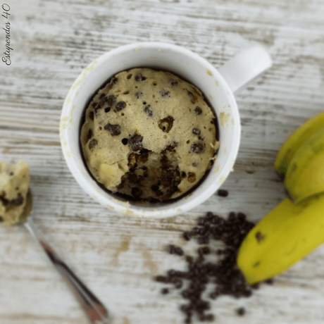 crunch-banana-mug-cake