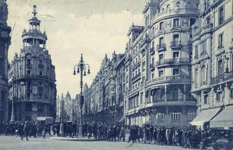 ¿Dónde estuvo el primer semáforo de Madrid (y de España)?