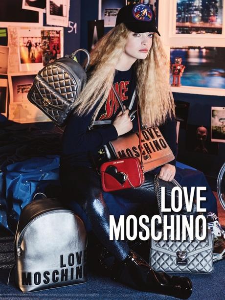 Love Moschino, la marca que imita Chanel con un punto divertido