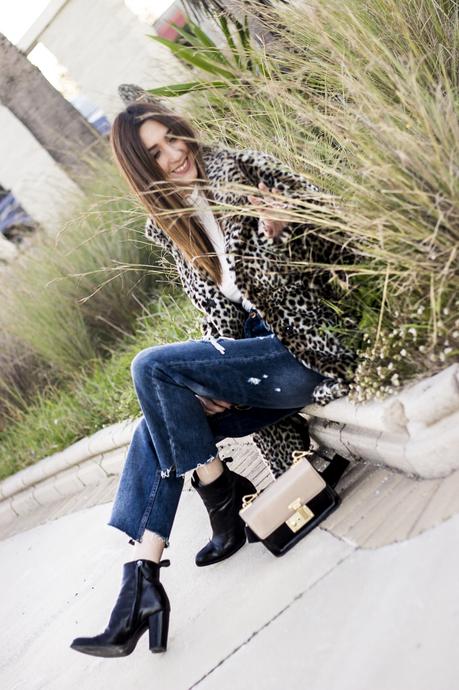 LEOPARD COAT LEOPARD COAT