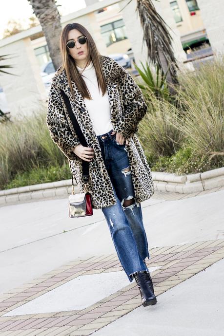 LEOPARD COAT LEOPARD COAT