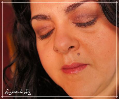 DELIPLUS, paleta Maquilla-T, 4 estaciones: look 2 DELIPLUS, paleta Maquilla-T, 4 estaciones: look 2