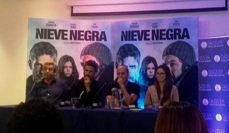 Postergar no es procrastinar – Conferencia de prensa de Nieve Negra