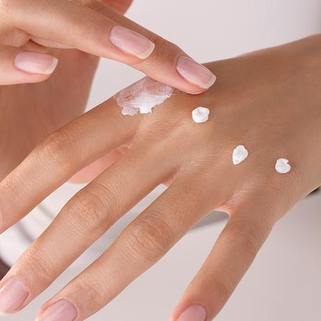 Como mantener la salud de las manos en invierno........ How to keep your hands healthy in winter manos