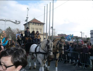 Festa dels 3 tombs sant antoni abat maltracte caballos ponis