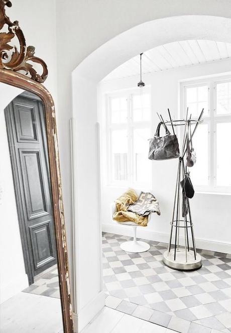 ESPEJOS CLÁSICOS... POR LOS QUE NO PASAN LOS AÑOS ESPEJOS CLÁSICOS... POR LOS QUE NO PASAN LOS AÑOS