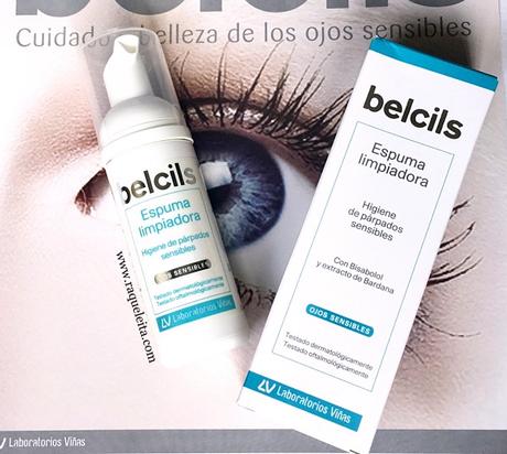 Cuidado de las Pestañas y el Contorno de los Ojos de la Mano de Belcils