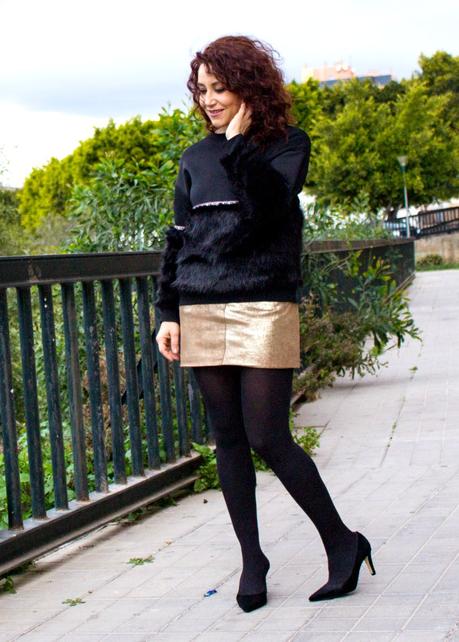 Melange-Boutique blog de moda, fashion blog melange_boutique_fashion_blog_de_moda_sudadera_boho_pelo_chic_outfit_falda_metalica_shein_mango_kaidandizo_antonioborjafotografos_11