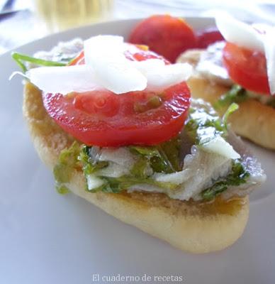 Montadito de Atún en vinagre Atún en Vinagre
