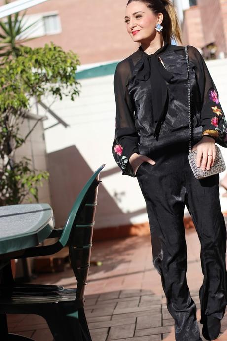 Con un mono muy especial Con un mono muy especial