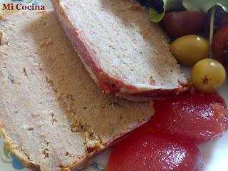 MEATLOAF (PASTEL DE CARNE ESTADOUNIDENSE) MEATLOAF (PASTEL DE CARNE ESTADOUNIDENSE)