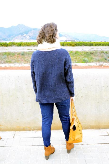 Jersey con pompones Jersey con pompones