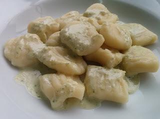 ÑOQUIS DE PATATA AL PESTO