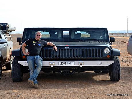 Todos viajan adelante. Todos viajan adelante.