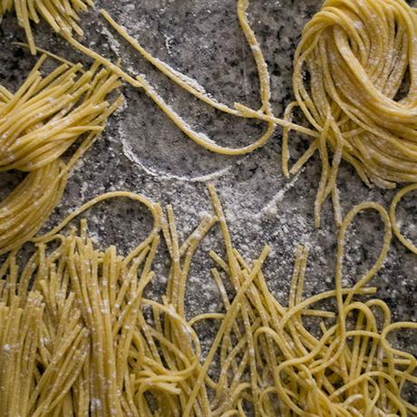 HACER PASTA CASERA. TODO LO QUE NECESITAS HACER PASTA CASERA. TODO LO QUE NECESITAS