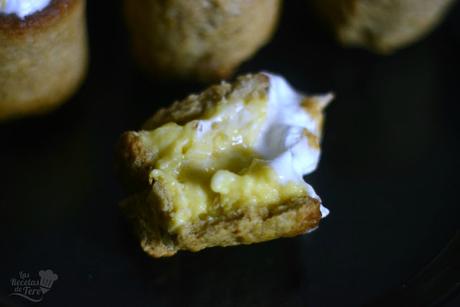 Timbal de galleta rellena con crema pastelera 02