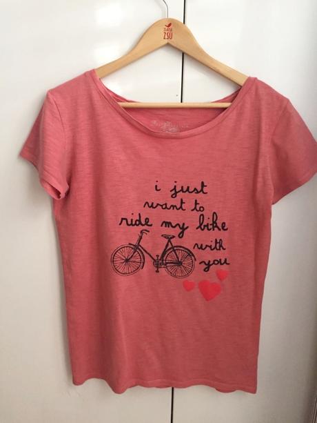Message in a T-shirt Message in a T-shirt