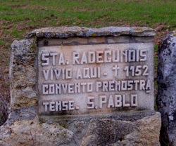 Santa Radegundis, reclusa.