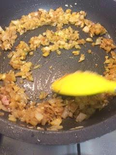 POLLO HINDÚ CON MANTEQUILLA POLLO HINDÚ CON MANTEQUILLA