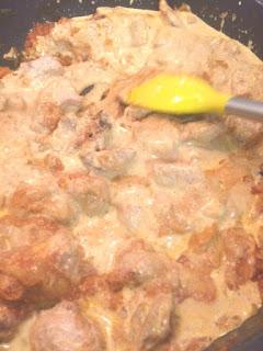 POLLO HINDÚ CON MANTEQUILLA POLLO HINDÚ CON MANTEQUILLA