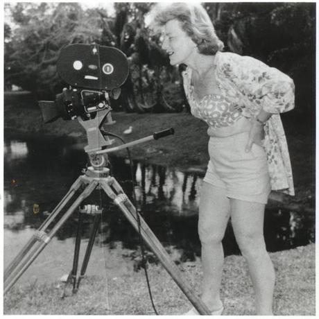 Las mujeres y sus cámaras de cine