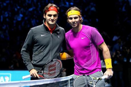 LONDON, ENGLAND - NOVEMBER 28: Roger Federer of Switzerland (L) and Rafael Nadal of Spain (R) pose on court before their men's final during the ATP World Tour Finals at O2 Arena on November 28, 2010 in London, England. (Photo by Julian Finney/Getty Images)