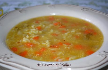 Sopa de endivias con arroz