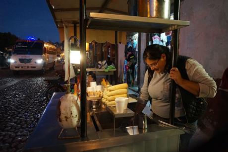 San Miguel de Allende: El poder de seducción de una ciudad colonial calle-sanmiguelallende