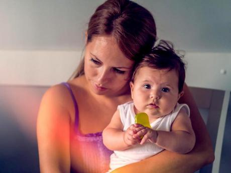 Me siento con ganas de llorar todo el tiempo ¿es este un signo de depresión posparto? Me siento con ganas de llorar todo el tiempo ¿es este un signo de depresión posparto?