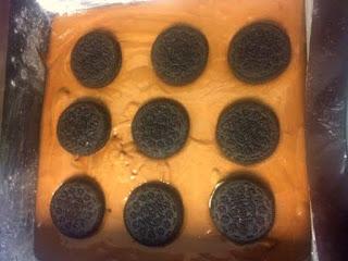 BROWNIE CON GALLETAS OREO BROWNIE CON GALLETAS OREO