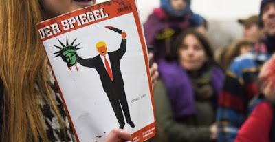 Der Spiegel muestra a Trump con La Libertad decapitada.
