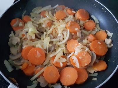 ESTOFADO DE PAVO AL PEDRO XIMENEZ ESTOFADO DE PAVO AL PEDRO XIMENEZ