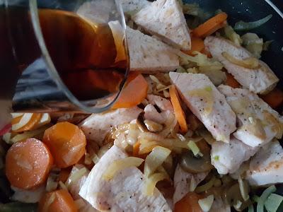 ESTOFADO DE PAVO AL PEDRO XIMENEZ ESTOFADO DE PAVO AL PEDRO XIMENEZ