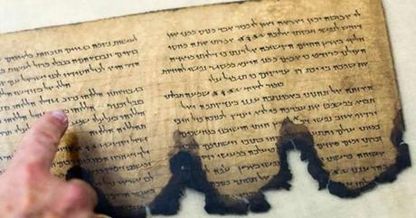 Descubren nueva cueva que albergó los Rollos del Mar Muerto Descubren nueva cueva que albergó los Rollos del Mar Muerto