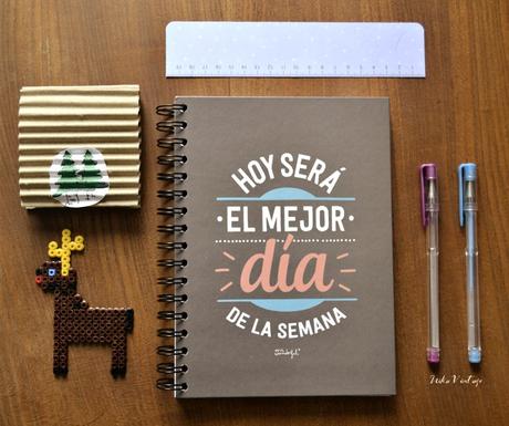 DIY: CÓMO HACER UNA CUBIERTA PARA TUS NOTAS ADHESIVAS