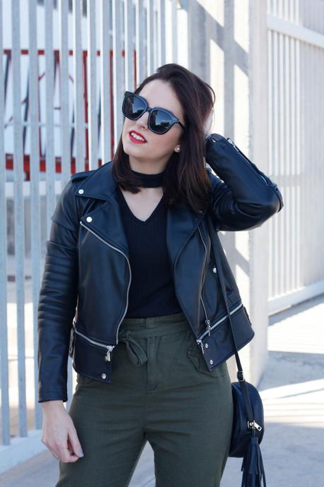 Jersey cuello choker Jersey cuello choker