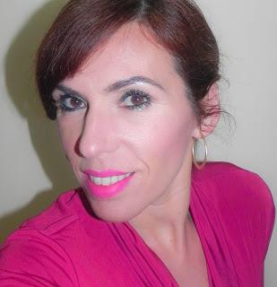 Magenta y camel (Maquillaje, manicura y moda)