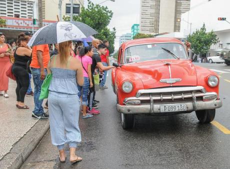 CRISIS: La Habana amaneció sin taxis en circulación CRISIS: La Habana amaneció sin taxis en circulación