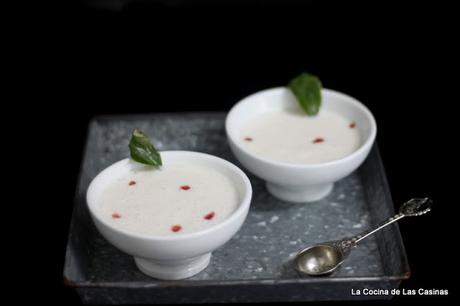 Crema de Fresa con Yogourth y Leche Condensada Crema de Fresa con Yogourth y Leche Condensada