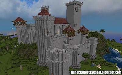 Castillo Medieval inventado por Alberto Santamarina en Minecraft.