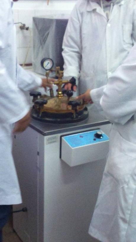 Método de Esterilización y Desinfección Por Autoclave Método de Esterilización y Desinfección Por Autoclave