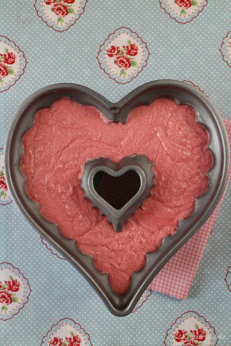 pink-velvet, bundt-cake-de-san-valentin, pink-velvet-cake