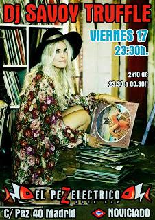 Pinchada regeneradora y sideral de Dj Savoy Truffle en El Pez Eléctrico. Pinchada regeneradora y sideral de Dj Savoy Truffle en El Pez Eléctrico.